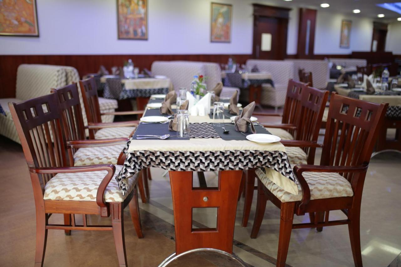 Hotel White City North Paravur Kültér fotó