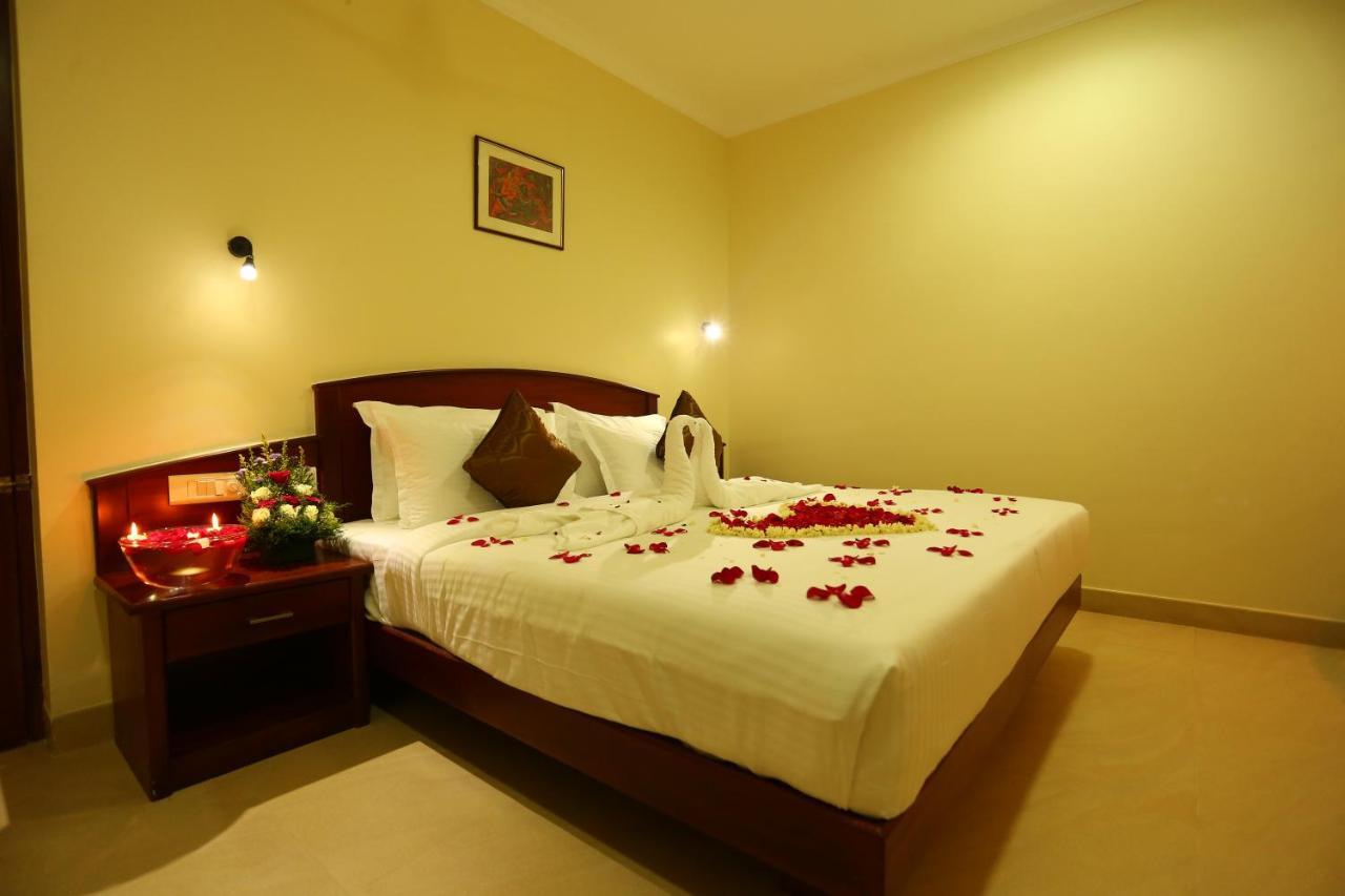 Hotel White City North Paravur Kültér fotó